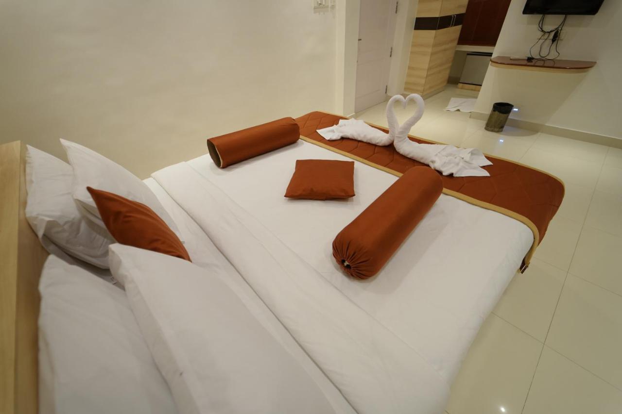 Hotel Palmyra Grand Inn Tirunelveli Exterior foto
