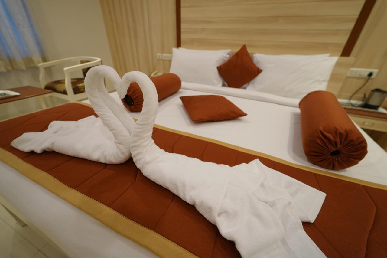 Hotel Palmyra Grand Inn Tirunelveli Exterior foto