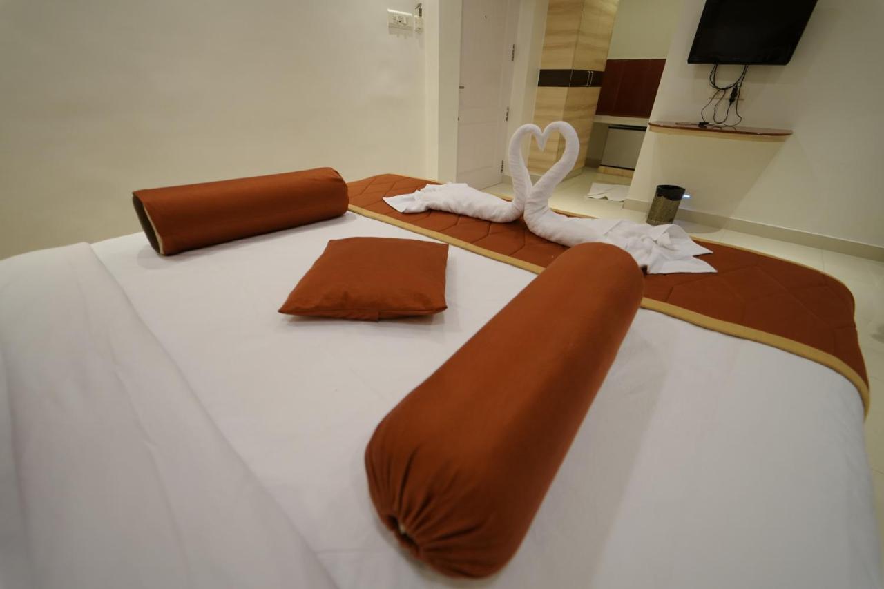 Hotel Palmyra Grand Inn Tirunelveli Exterior foto