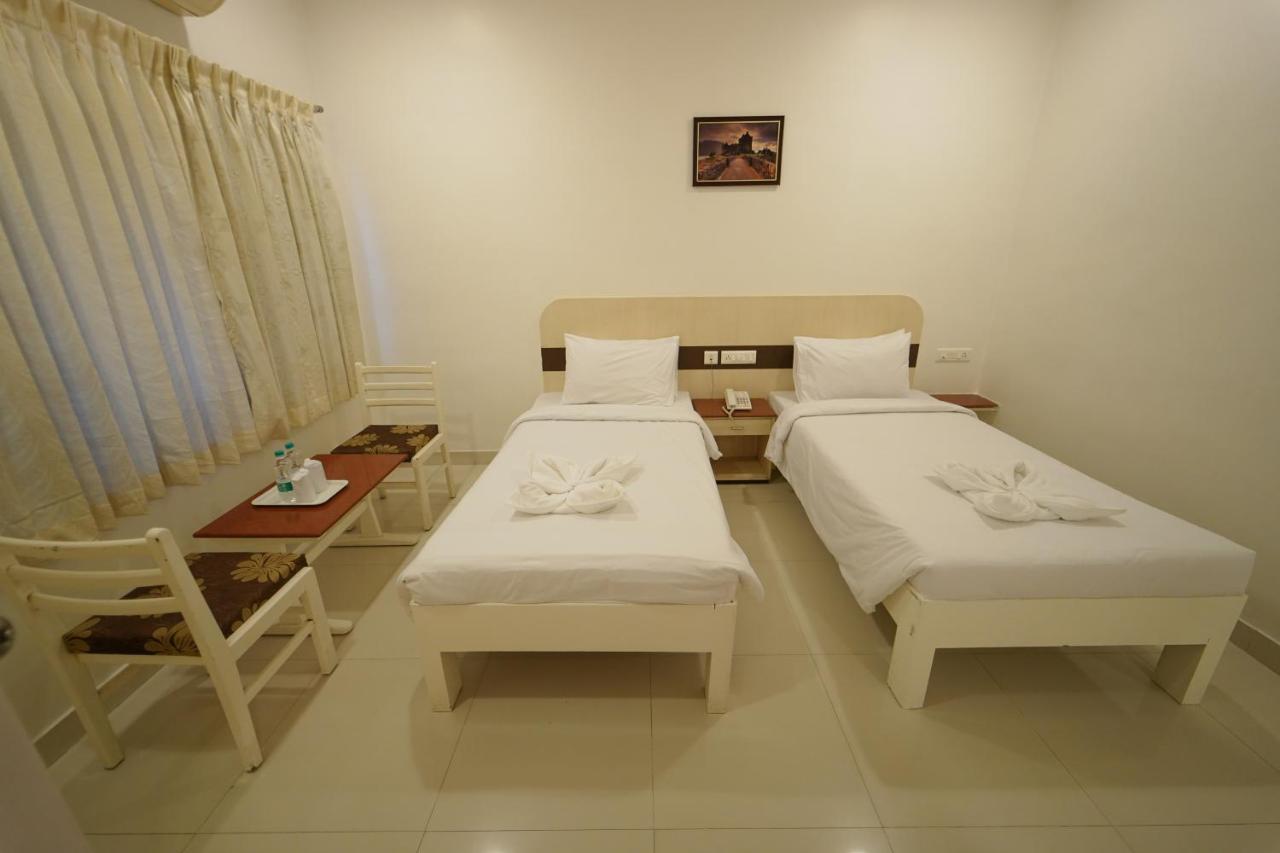 Hotel Palmyra Grand Inn Tirunelveli Exterior foto
